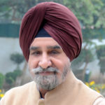 ਸੁਖਜਿੰਦਰ ਸਿੰਘ ਰੰਧਾਵਾ ਨੇ ਕਰਤਾਰਪੁਰ ਲਾਂਘੇ ਦੀ ਪ੍ਰਗਤੀ ਤੇ ਪ੍ਰਬੰਧਾਂ ਦਾ ਜਾਇਜ਼ਾ ਲਿਆ