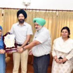 ਰਾਸ਼ਟਰਪਤੀ ਤੇ ਪ੍ਰਧਾਨ ਮੰਤਰੀ ਵੱਲੋਂ 550 ਸਾਲਾ ਪ੍ਰਕਾਸ਼ ਪੁਰਬ ਸਮਾਗਮਾਂ ਲਈ ਕੈਪਟਨ ਦਾ ਸੱਦਾ ਪ੍ਰਵਾਨ