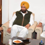 ਭਾਰਤ ਦੇ ਮੁੱਖ ਚੋਣ ਕਮਿਸ਼ਨਰ ਨੇ ਹਰਿਆਣਾ, ਪੰਜਾਬ, ਚੰਡੀਗੜ ਤੇ ਹਿਮਾਚਲ ਪ੍ਰਦੇਸ਼ ਦੇ ਚੋਣ ਅਧਿਕਾਰੀਆਂ ਨਾਲ ਮੀਟਿੰਗ ਕੀਤੀ