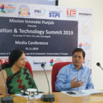 ਵਿਜੀਲੈਂਸ ਜਾਗਰੂਕਤਾ ਹਫਤੇ ਦੌਰਾਨ ਰਿਸਵਤਖੋਰਾਂ ਦਾ ਪਰਦਾਫਾਸ ਕਰਨ ਵਾਲੇ 24 ਵਿਅਕਤੀ ਵਿਜੀਲੈਂਸ ਬਿਓਰੋ ਵੱਲੋਂ ਸਨਮਾਨਿਤ