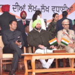 ਡਾ. ਰੂਪ ਸਿੰਘ ਨੇ ਆਮਿਰ ਖਾਨ ਨੂੰ ਸਰਦਾਰ ਨਲਵਾ ਦਾ ਇਤਿਹਾਸ ਸੌਂਪਦਿਆਂ ਇਤਿਹਾਸਕ ਫਿਲਮ ਬਣਾਉਣ ਲਈ ਕਿਹਾ